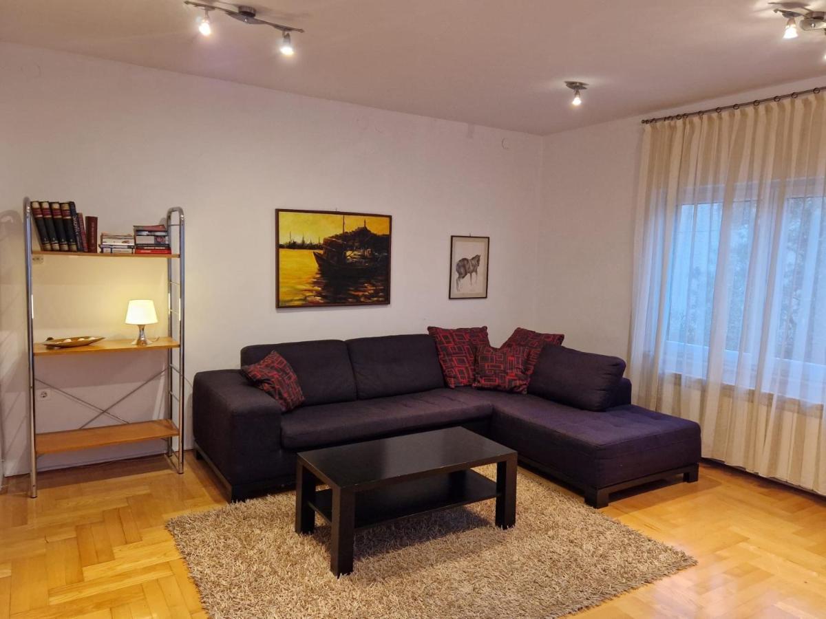 Olive Tree Apartments ロヴィニ エクステリア 写真